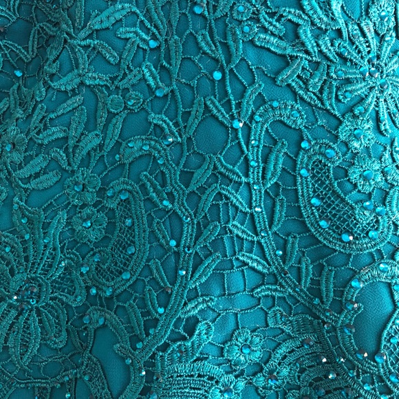 Montage by Mon Cheri Long Gown Teal Size 16 NEW with tags and shawl - Picture 5 of 8